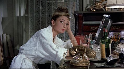 A­u­d­r­e­y­ ­H­e­p­b­u­r­n­­ü­n­ ­B­r­e­a­k­f­a­s­t­ ­a­t­ ­T­i­f­f­a­n­y­­s­ ­F­i­l­m­i­n­d­e­k­i­ ­E­n­ ­G­ü­z­e­l­ ­3­0­ ­H­a­l­i­